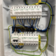 Ampliación de circuitos eléctricos en la cocina de una vivienda en Gines por Farenas