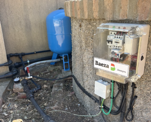 Suministro e instalación de cuadro de protecciones y vaso de expansión para bomba de pozo y riego por aspersión en Valencina de la Concepción